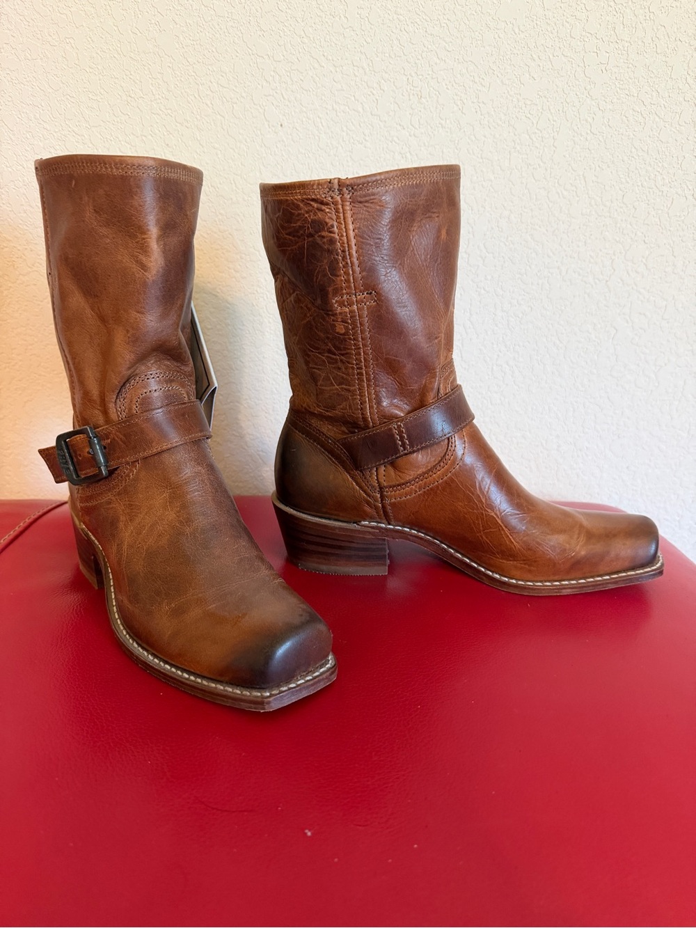 Frye Cavalry Brown Leather Boots - women Size 8 NWT - Picture 3 of 3